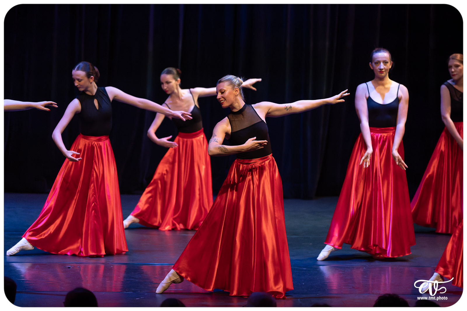 ECOLE DE DANSE CÉCILE ADAMOW
